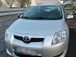 Silber Gebraucht 2009 Toyota Auris Limousine | 1.500 € (Guter Preis)