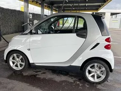 Weiß Gebraucht 2008 Smart ForTwo Coupé Coupé | 3.250 € (Guter Preis)