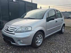 Gris aluminium Gebraucht 2006 Citroën C3 Comfort Limousine | 3.485 € (Etwas zu teuer)
