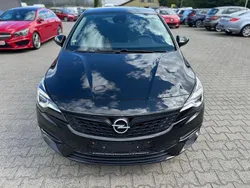 Schwarz Gebraucht 2020 Opel Astra GS Line Limousine | 12.700 € (Etwas zu teuer)