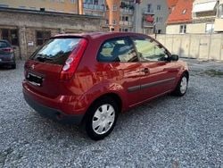 Rot Gebraucht 2005 Ford Fiesta Ambiente Kleinwagen | 800 € (Guter Preis)