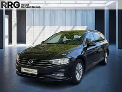 Grau Gebraucht 2023 VW Passat Business Kombi | 20.989 € (Guter Preis)
