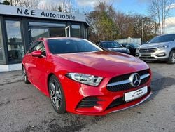 Rot Gebraucht 2019 Mercedes A180 AMG line Limousine | 19.990 € (Guter Preis)