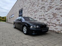 Schwarz Gebraucht 2002 BMW 525 M Sport Limousine | 7.900 € (Etwas zu teuer)