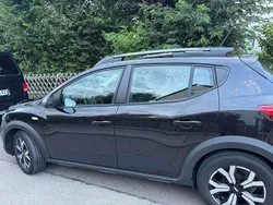 Schwarz Gebraucht 2022 Dacia Sandero Expression Kleinwagen | 14.500 € (Fairer Preis)