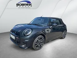 Grau Gebraucht 2025 Mini John Cooper Works Cabriolet Cabrio | 40.320 €