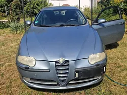 Silber Gebraucht 2002 Alfa Romeo 147 Distinctive Kleinwagen | 1.000 € (Fairer Preis)