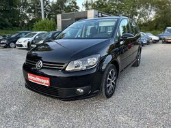 Schwarz Gebraucht 2014 VW Touran Trendline Van / Kleinbus | 10.500 € (Fairer Preis)