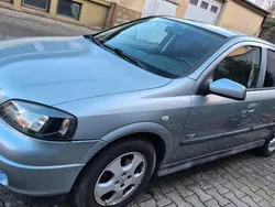 Grau Gebraucht 2003 Opel Astra Kleinwagen | 1.999 € (Fairer Preis)