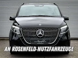Schwarz Gebraucht 2024 Mercedes V300 Avantgarde Van / Kleinbus | 74.444 € (Teuer)
