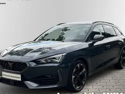 Grau Gebraucht 2023 Cupra Leon Kombi | 27.349 € (Guter Preis)