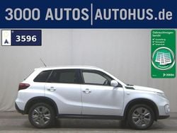 Weiss Gebraucht 2020 Suzuki Vitara Active SUV | 10.980 €