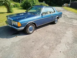 Blau Gebraucht 1984 Mercedes 230 Coupé | 12.500 €
