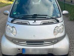 Grau Gebraucht 2005 Smart ForTwo Coupé Kleinwagen | 1.600 €