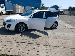 Weiß Gebraucht 2010 Mazda 3 Sports-Line Limousine | 5.000 € (Fairer Preis)