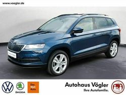 Blau Gebraucht 2018 Skoda Karoq Style SUV | 24.950 € (Etwas zu teuer)