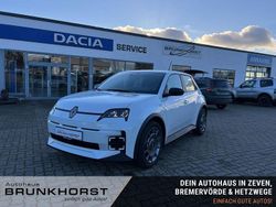 Perlmuttweiß Neu 2025 Renault R5 Evolution Kleinwagen | 25.990 € (Guter Preis)