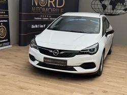 Weiss Gebraucht 2021 Opel Astra Elegance Kombi | 11.199 € (Superpreis)