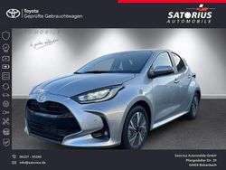 Silber Neu 2025 Toyota Yaris Hybrid Limousine | 30.770 € (Teuer)