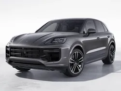 Quarzitgraumetallic Neu 2024 Porsche Cayenne Turbo E-Hybrid SUV | 214.558 € (Etwas zu teuer)