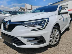 Weiß Gebraucht 2022 Renault Mégane IV | 11.067 € (Fairer Preis)