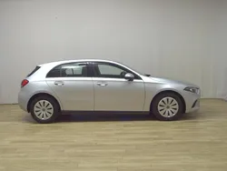 Silber Gebraucht 2022 Mercedes A180 Limousine | 18.480 € (Superpreis)