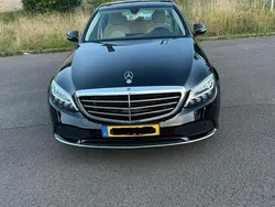 Schwarz Gebraucht 2019 Mercedes C220 Limousine | 28.000 € (Teuer)