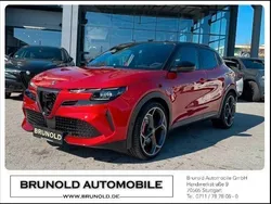 Rot Neu 2025 Alfa Romeo Junior Veloce Limousine | 45.490 € (Superpreis)