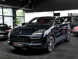 Moonlightblue (metallic) Gebraucht 2019 Porsche Cayenne SUV | 72.900 € (Etwas zu teuer)
