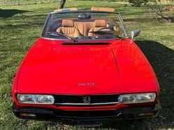 Rot Gebraucht 1983 Peugeot 504 Cabrio | 34.900 €