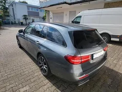 Grau Gebraucht 2017 Mercedes E220 Kombi | 19.500 € (Etwas zu teuer)