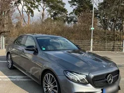 Grau Gebraucht 2016 Mercedes E63 AMG AMG line Limousine | 21.800 €