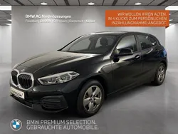 Schwarz Gebraucht 2022 BMW 118 Advantage Kleinwagen | 20.880 € (Fairer Preis)