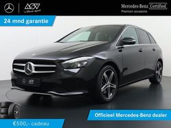 Schwarz Gebraucht 2020 Mercedes B250e Luxury Van / Kleinbus | 25.994 € (Teuer)