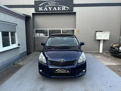 Blau Gebraucht 2011 Toyota Verso Edition Van / Kleinbus | 6.999 € (Guter Preis)