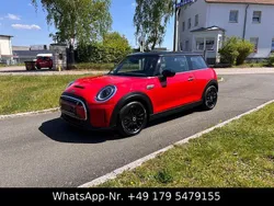 Rot Gebraucht 2022 Mini Cooper SE Classic Kleinwagen | 14.990 € (Guter Preis)
