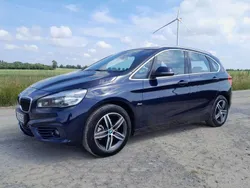 Blau Gebraucht 2016 BMW 218 Active Tourer Sport Line Van / Kleinbus | 14.200 € (Fairer Preis)