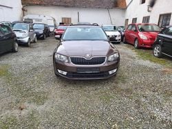 Topazbraun metallic Gebraucht 2014 Skoda Octavia Elegance Kombi | 7.700 € (Superpreis)