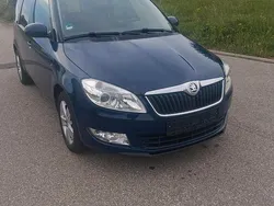Blau Gebraucht 2014 Skoda Roomster Kombi | 4.500 €