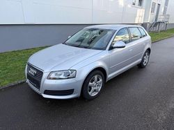 Silber Gebraucht 2010 Audi A3 Attraction Limousine | 10.400 € (Teuer)