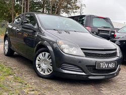 Grau Gebraucht 2009 Opel Astra GTC Selection Limousine | 3.999 € (Etwas zu teuer)