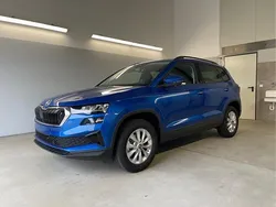 [8x8x] race blue metallic Neu 2025 Skoda Karoq Selection SUV | 33.990 € (Guter Preis)