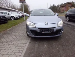 Silber Gebraucht 2010 Renault Mégane III Dynamique Limousine | 4.000 € (Fairer Preis)