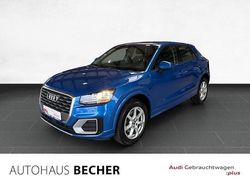 Arablau kristalleffekt Gebraucht 2017 Audi Q2 Design SUV | 18.930 € (Etwas zu teuer)