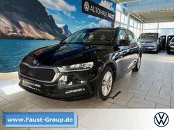 Schwarz perleffekt Gebraucht 2022 Skoda Octavia Ambition Kombi | 26.950 € (Fairer Preis)