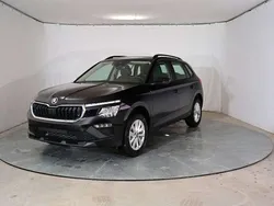 Black magic perleffekt Neu 2024 Skoda Kamiq Drive SUV | 24.579 € (Guter Preis)
