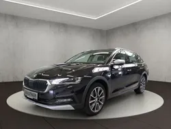 Schwarz Gebraucht 2023 Skoda Octavia Scout 4x4 Kombi | 29.900 € (Etwas zu teuer)