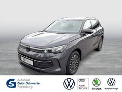 Grau Gebraucht 2024 VW Tiguan Goal SUV | 37.680 € (Superpreis)