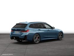 Blau Gebraucht 2024 BMW 330e Kombi | 49.260 €