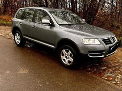Grau Gebraucht 2005 VW Touareg SUV | 12.000 €